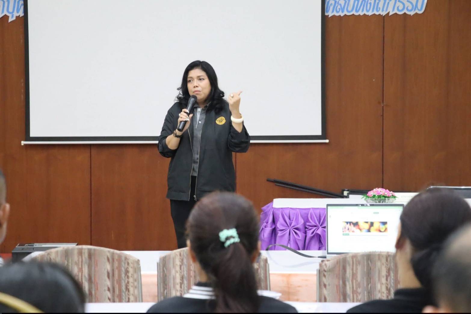 title - ผู้อำนวยการศูนย์ส่งเสริมและพัฒนาอาชีพเสริมนอกภาคการเกษตร เป็นประธานในพิธีปิดโครงการ 